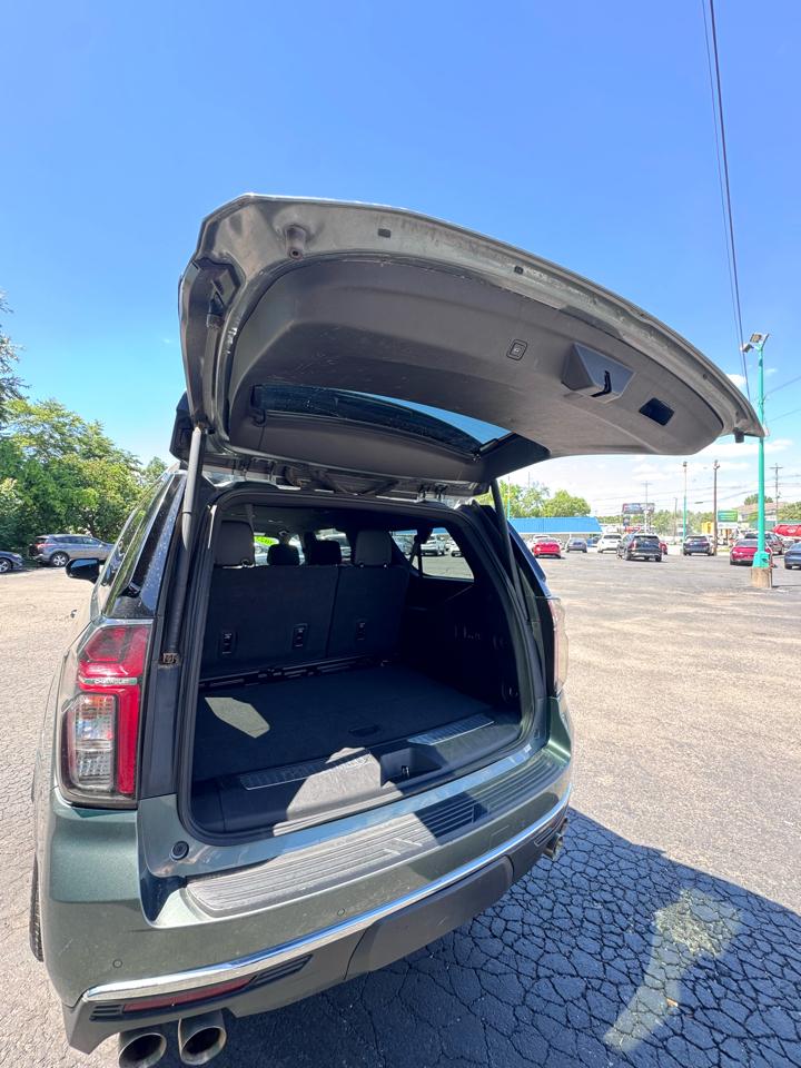 Chevrolet Suburban 4WD 4dr Premier 2023