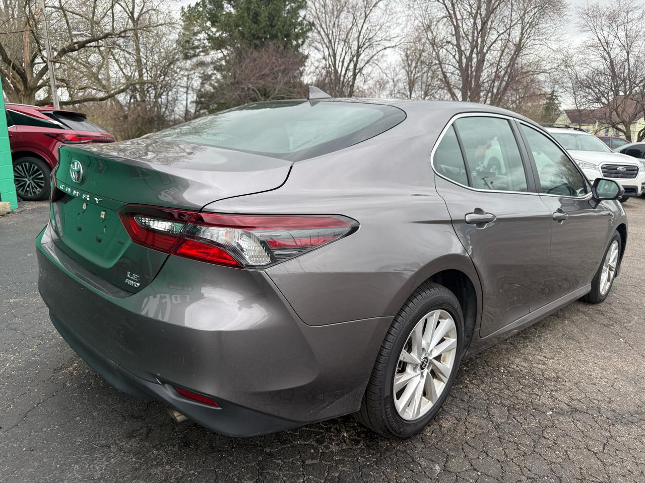 Toyota Camry LE Auto AWD (Natl) 2024