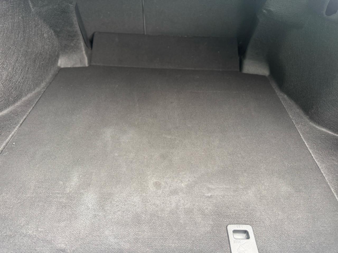 Toyota Camry LE Auto AWD (Natl) 2024