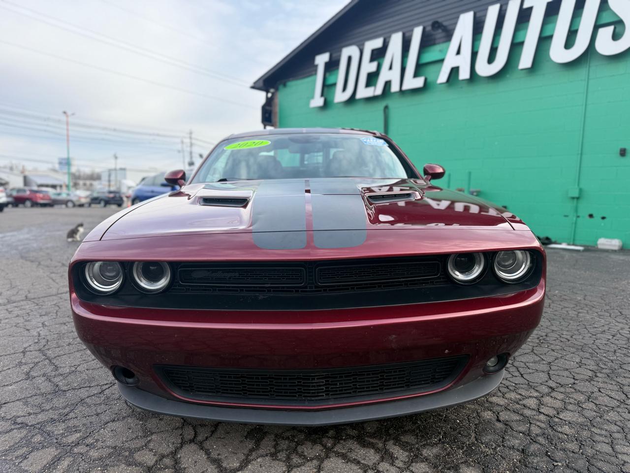 Dodge Challenger SXT RWD 2020