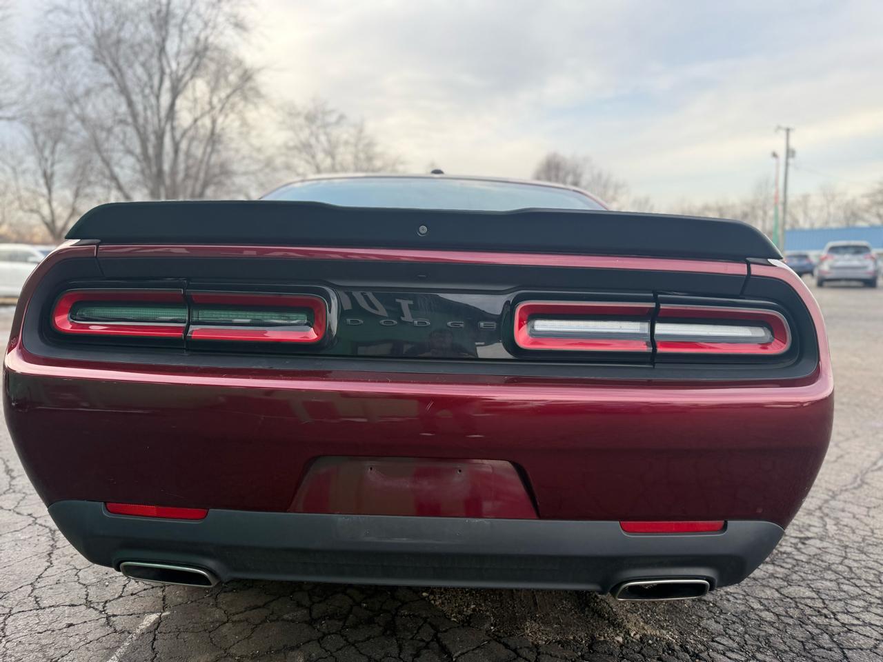 Dodge Challenger SXT RWD 2020