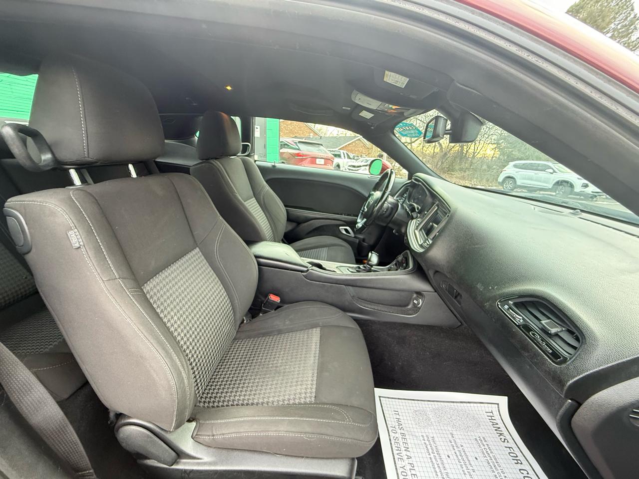 Dodge Challenger SXT RWD 2020