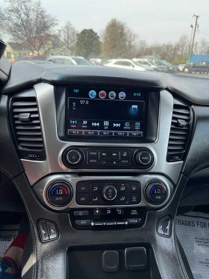 Chevrolet Suburban 4WD 4dr LT 2020