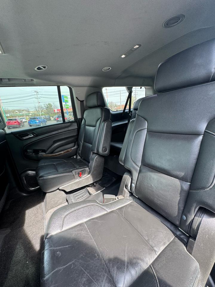 Chevrolet Suburban 4WD 4dr LT 2020