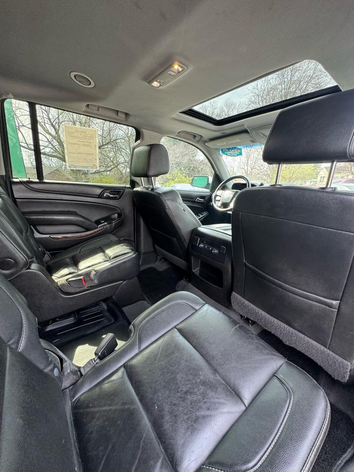 Chevrolet Suburban 4WD 4dr LT 2020