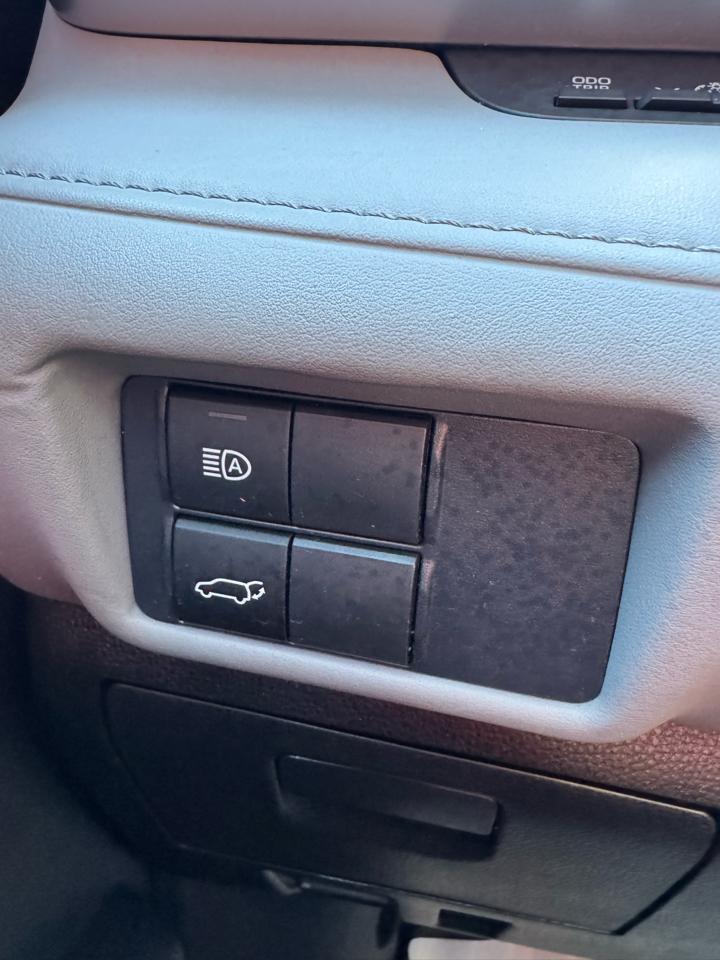 Toyota Highlander XLE FWD (Natl) 2021