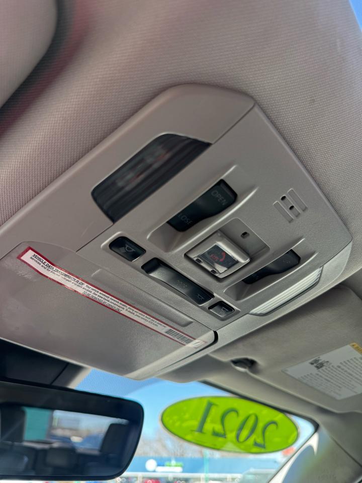 Toyota Highlander XLE FWD (Natl) 2021