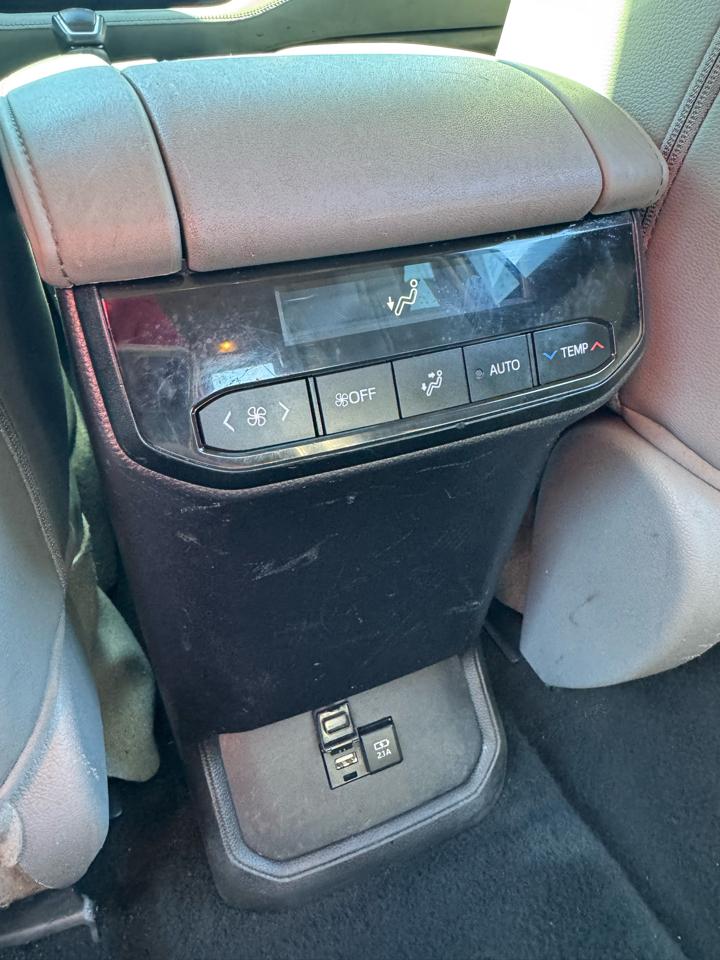 Toyota Highlander XLE FWD (Natl) 2021