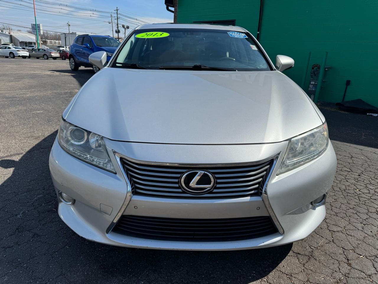 Lexus ES 350 4dr Sdn 2013