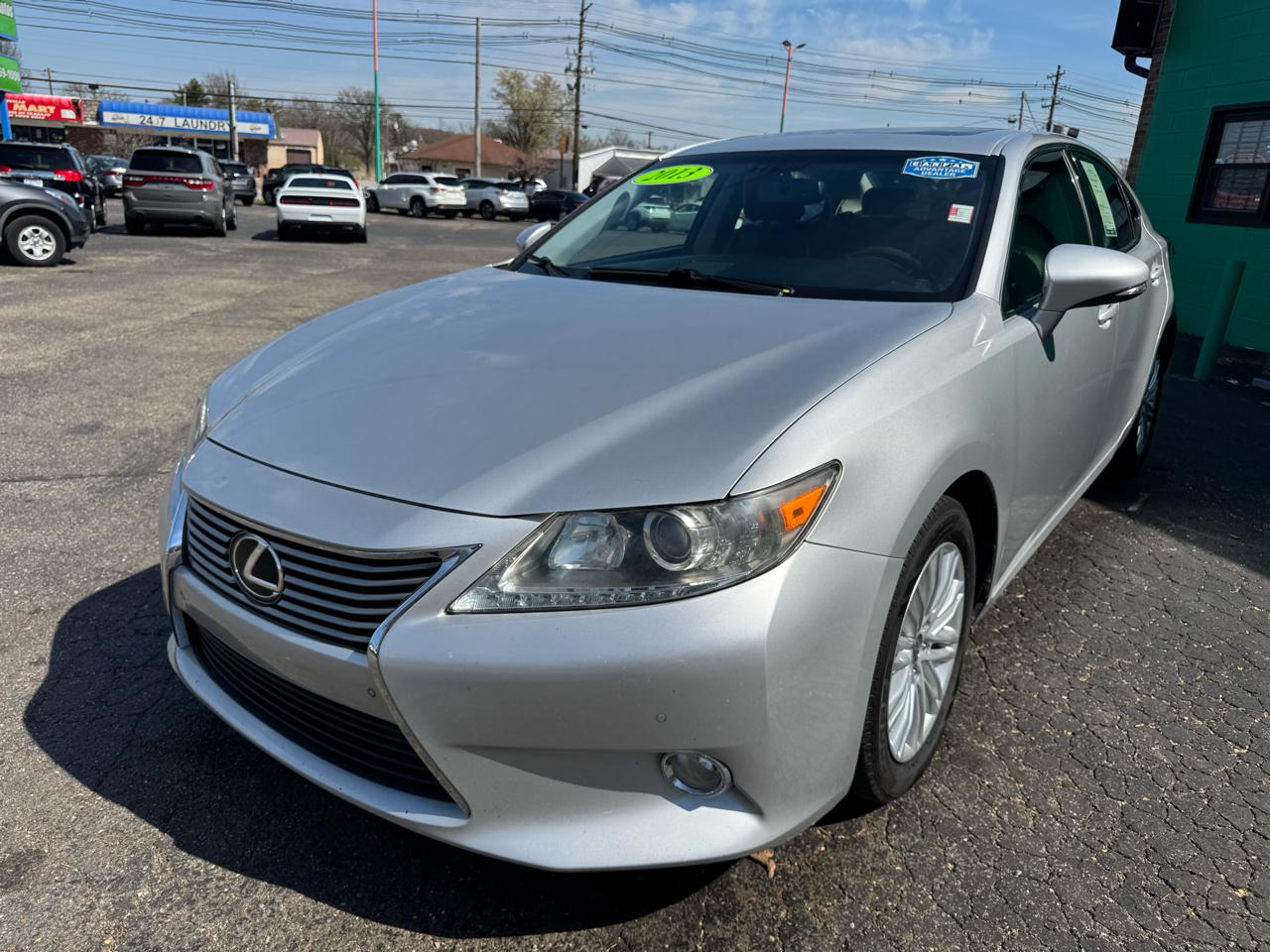 Lexus ES 350 4dr Sdn 2013