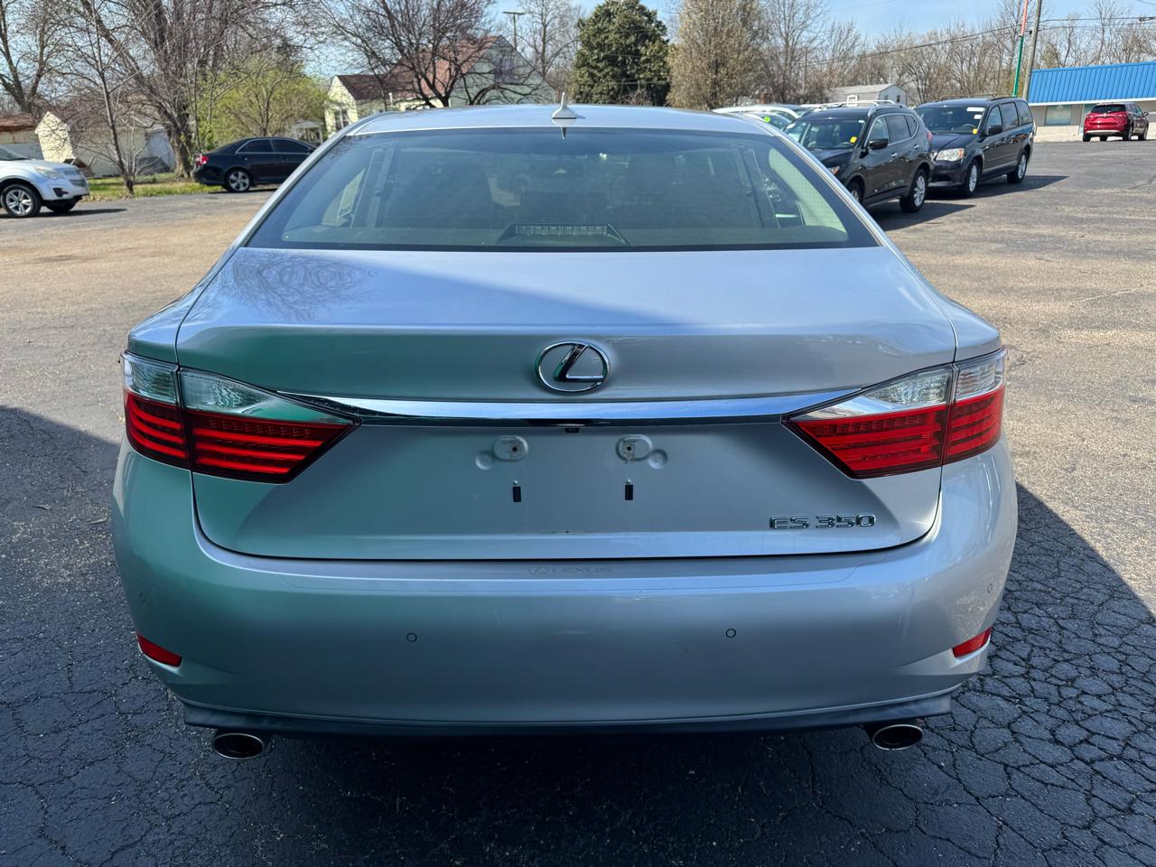 Lexus ES 350 4dr Sdn 2013