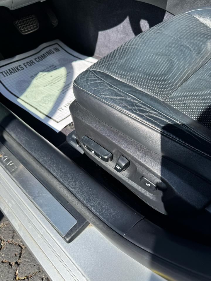 Lexus ES 350 4dr Sdn 2013