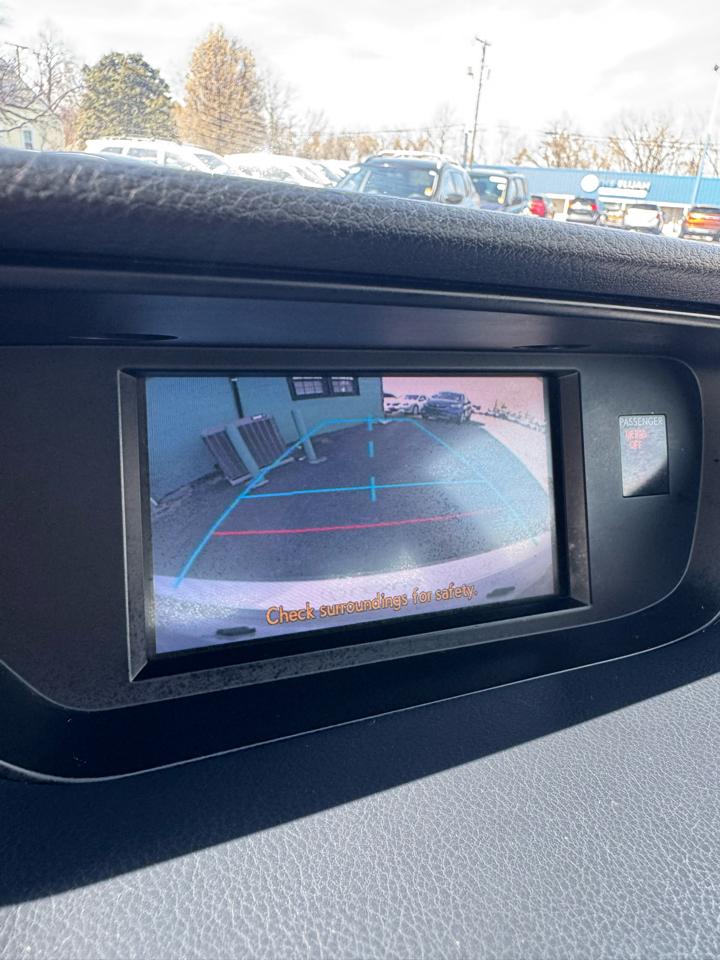 Lexus ES 350 4dr Sdn 2013