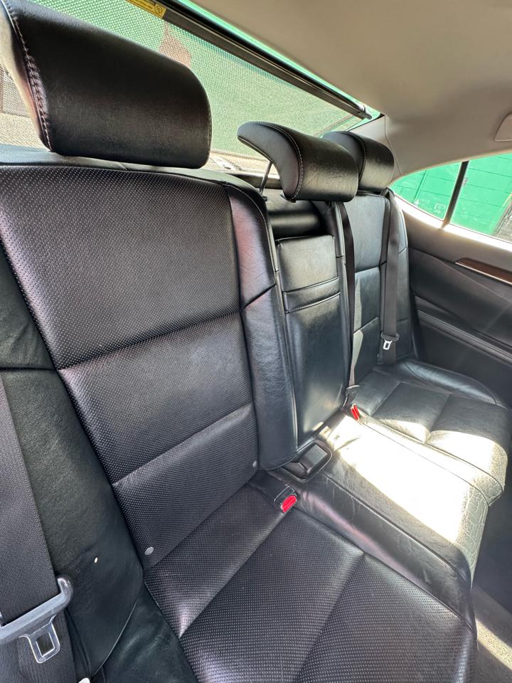 Lexus ES 350 4dr Sdn 2013