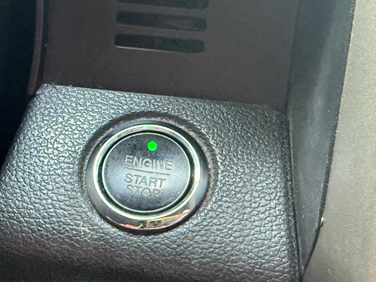 Ford F-150 2WD SuperCrew 157" King Ranch 2015