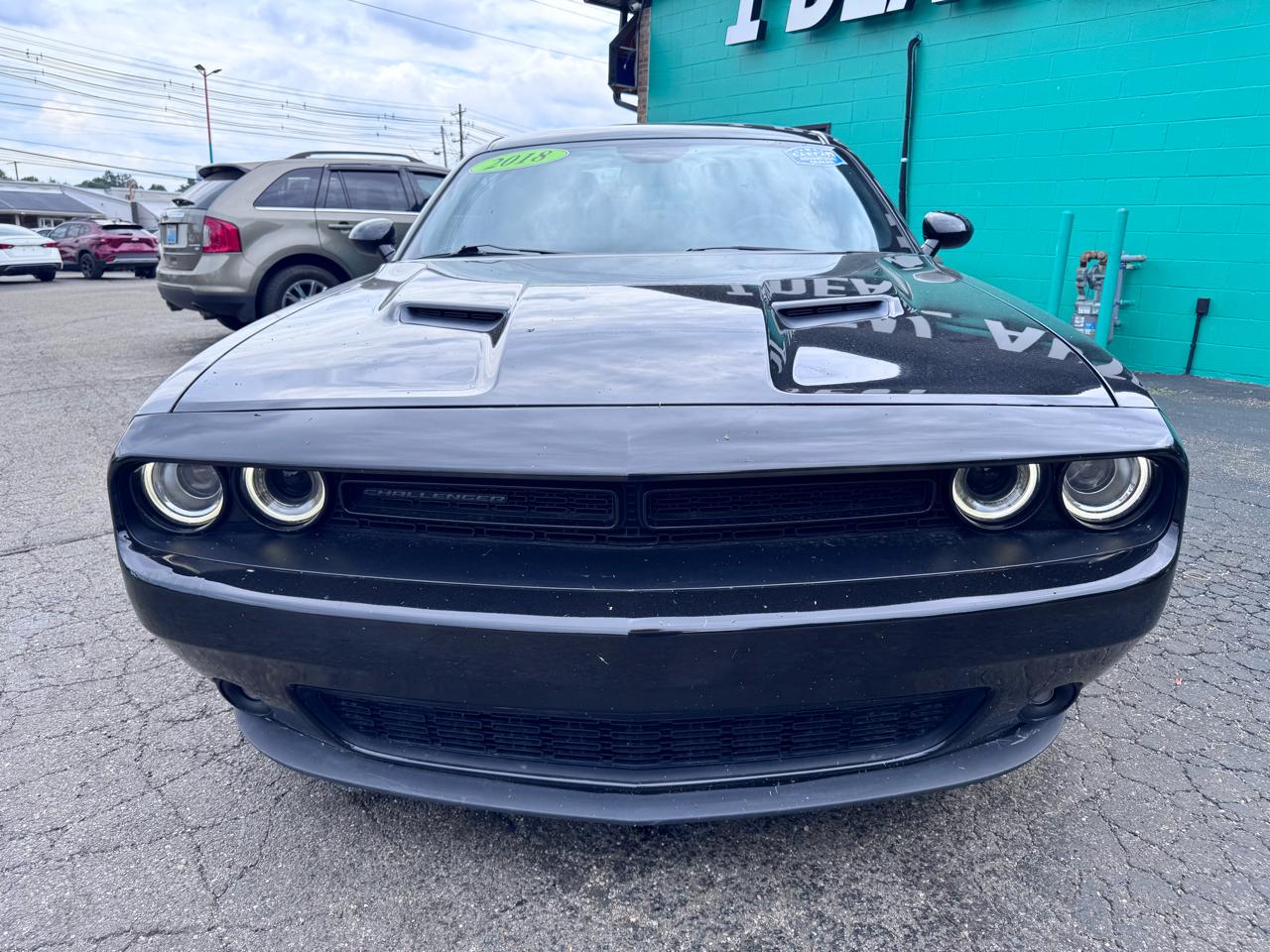Dodge Challenger SXT RWD 2018