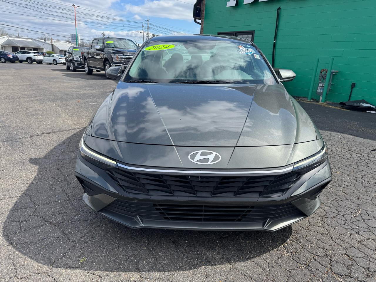 Hyundai Elantra SE IVT 2024