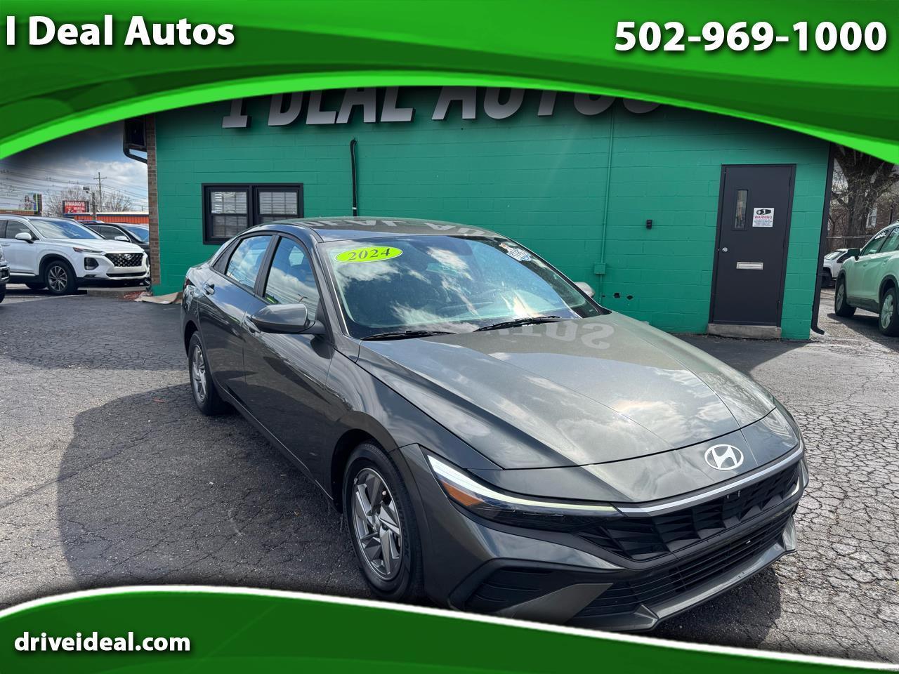 2024 Hyundai Elantra SE IVT