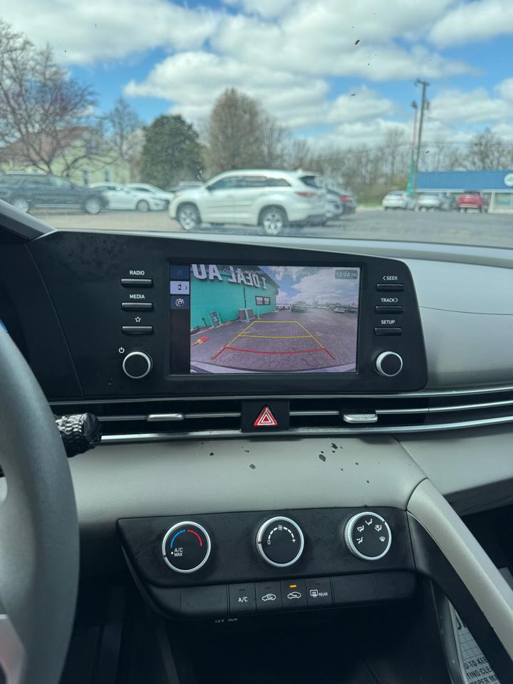 Hyundai Elantra SE IVT 2024