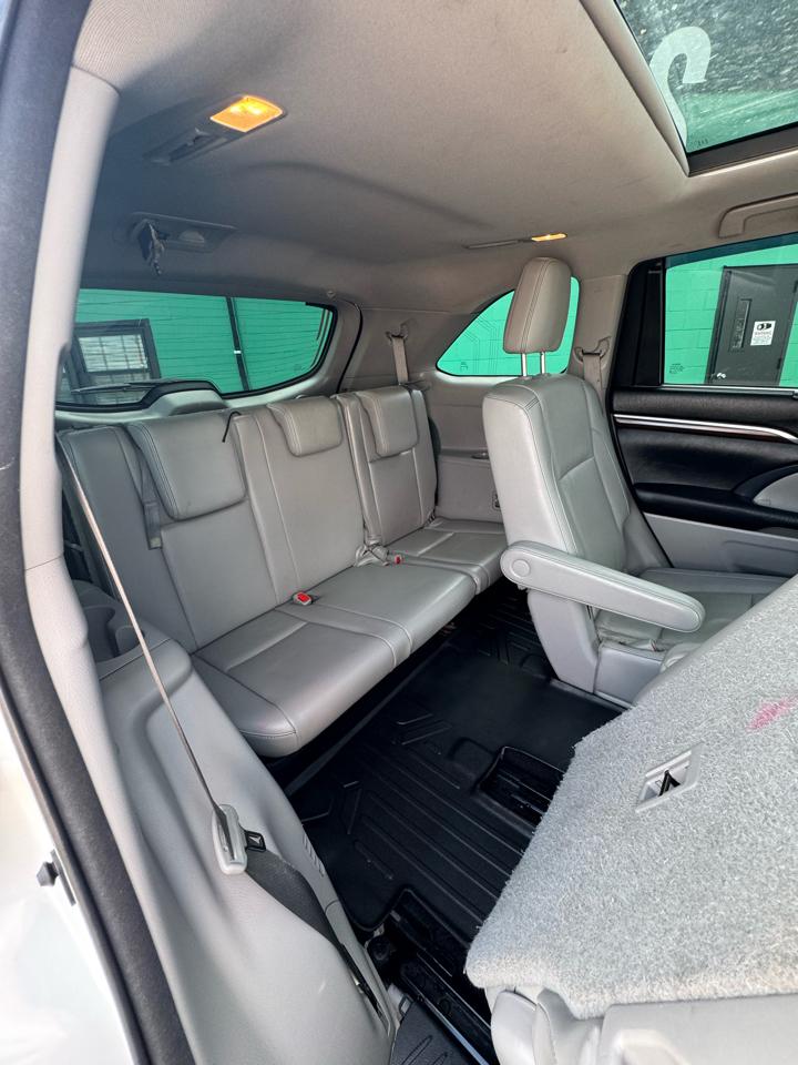 Toyota Highlander AWD 4dr V6 Limited (Natl) 2016