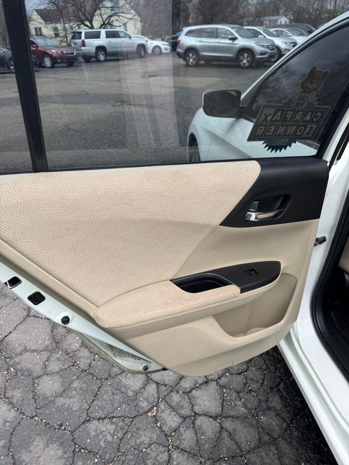 Honda Accord Sdn 4dr I4 CVT LX 2013