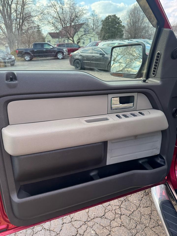 Ford F-150 4WD SuperCab 145" Lariat 2010