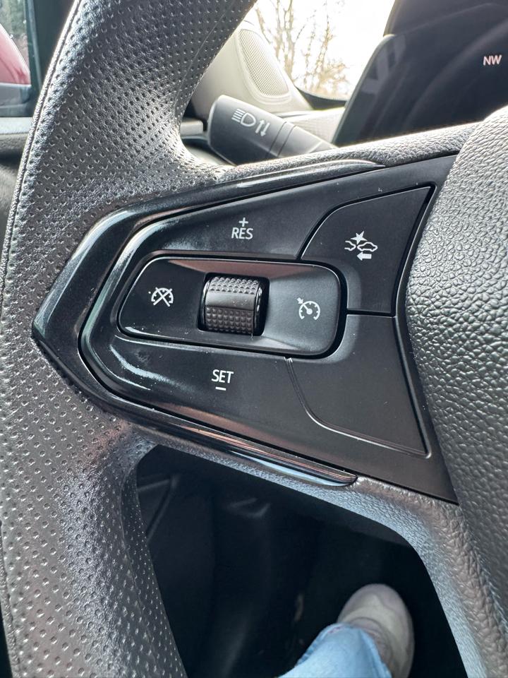 Chevrolet Trax FWD 4dr LT 2025