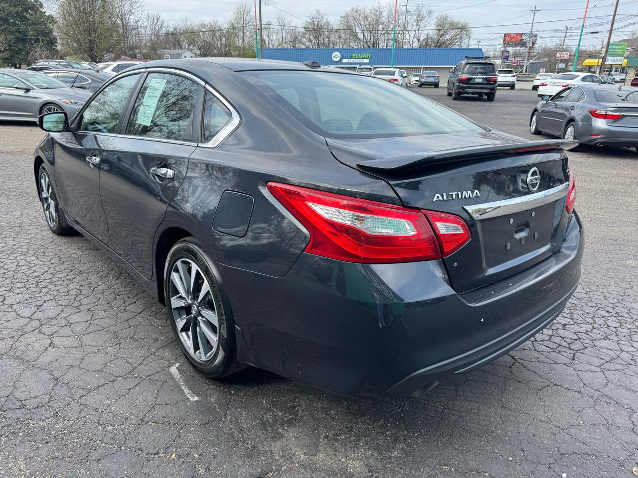 Nissan Altima 2.5 SL Sedan 2017