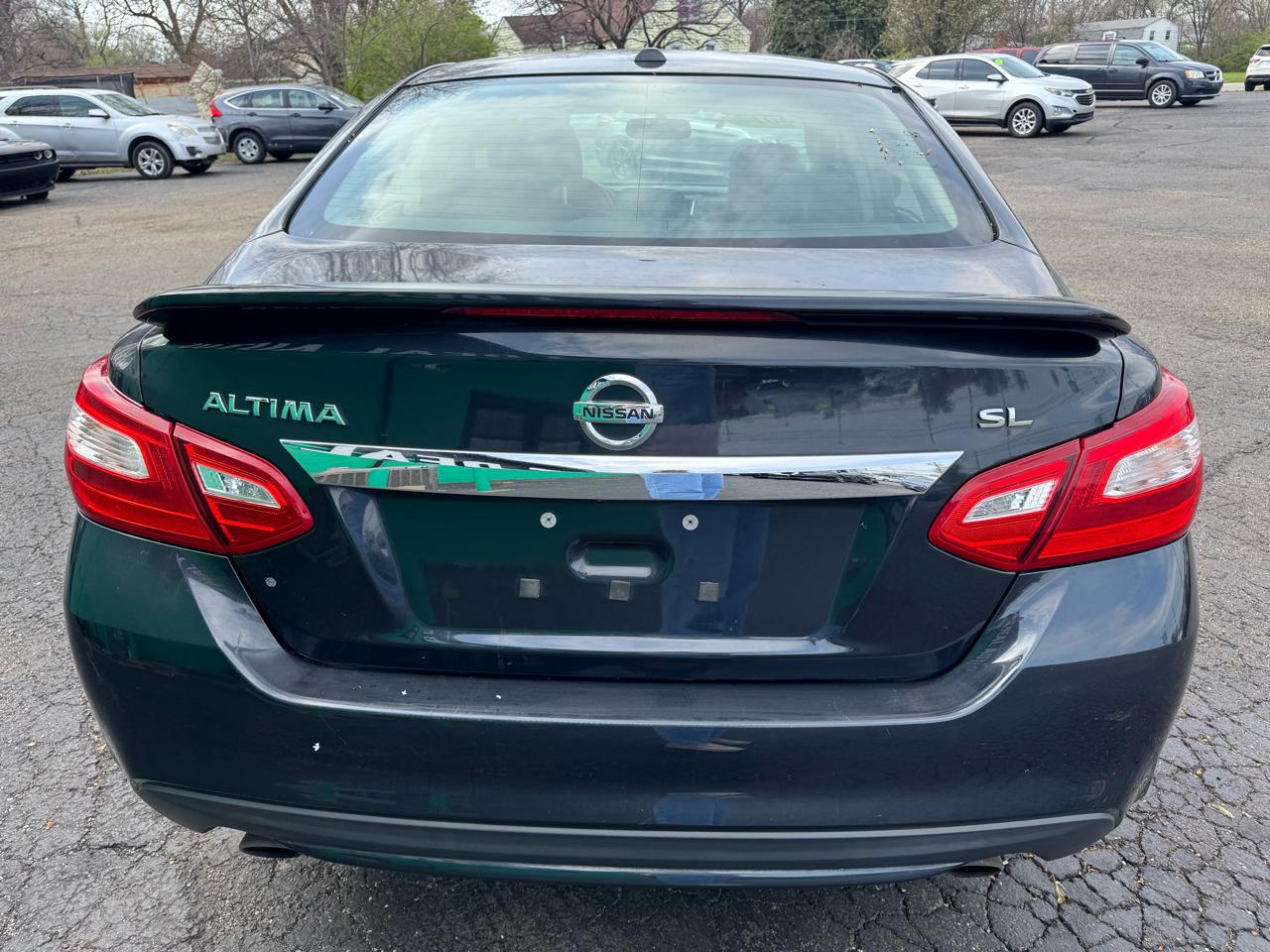 Nissan Altima 2.5 SL Sedan 2017