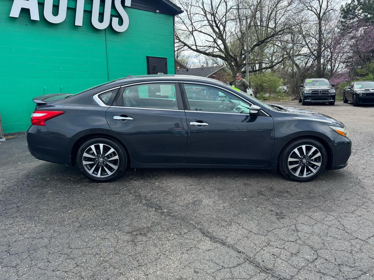 Nissan Altima 2.5 SL Sedan 2017