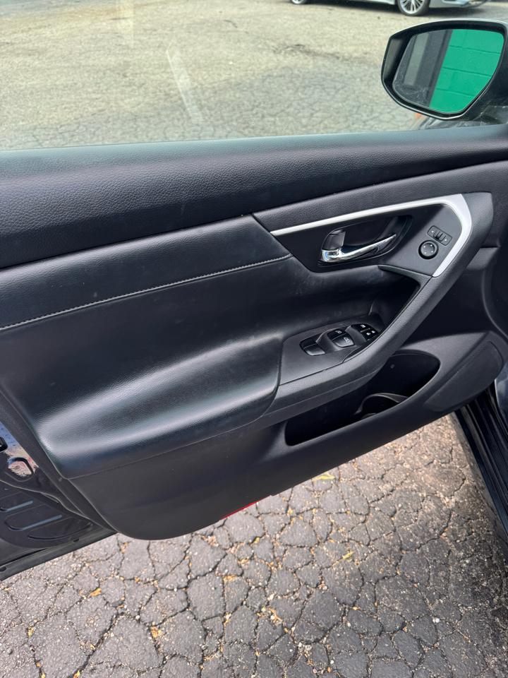 Nissan Altima 2.5 SL Sedan 2017