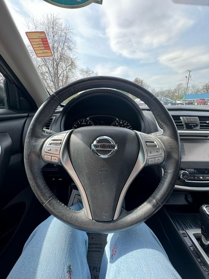 Nissan Altima 2.5 SL Sedan 2017