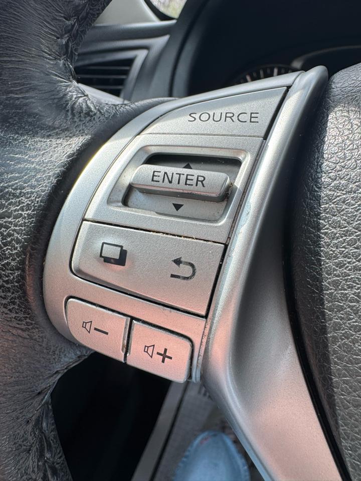 Nissan Altima 2.5 SL Sedan 2017