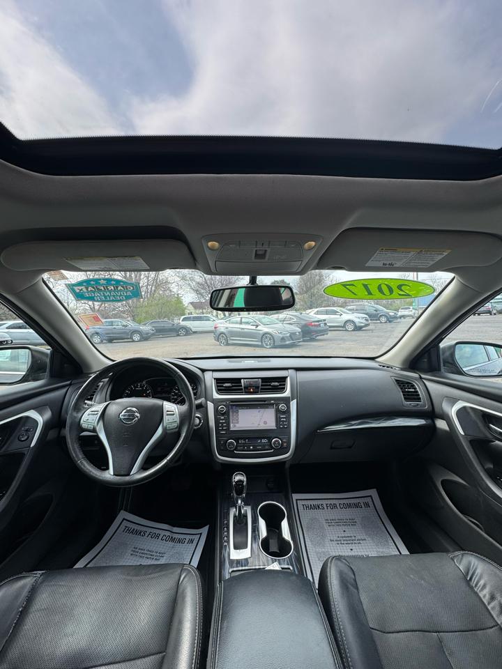Nissan Altima 2.5 SL Sedan 2017