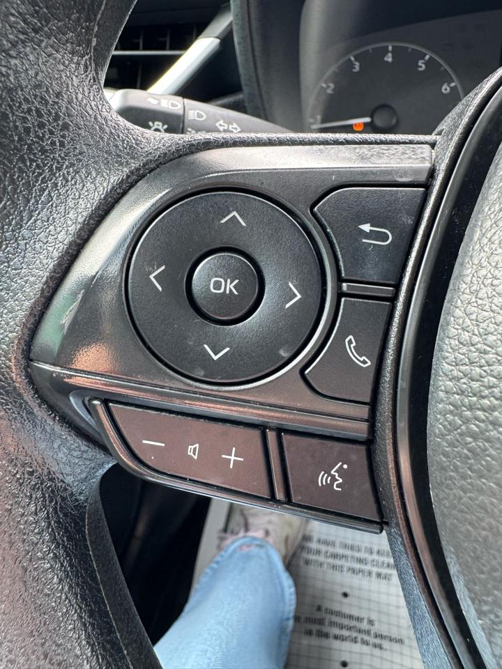 Toyota Corolla LE CVT (Natl) 2025