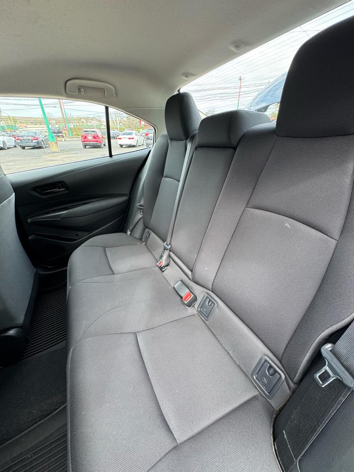 Toyota Corolla LE CVT (Natl) 2025