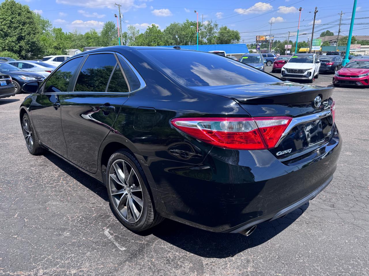 Toyota Camry 4dr Sdn V6 Auto XSE (Natl) 2015