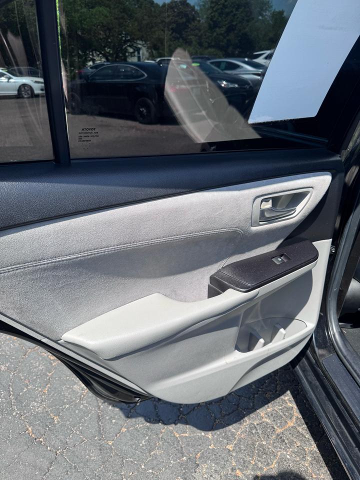 Toyota Camry 4dr Sdn V6 Auto XSE (Natl) 2015