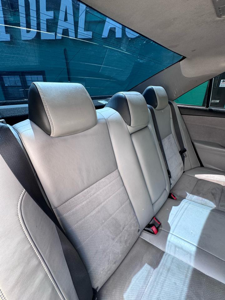 Toyota Camry 4dr Sdn V6 Auto XSE (Natl) 2015