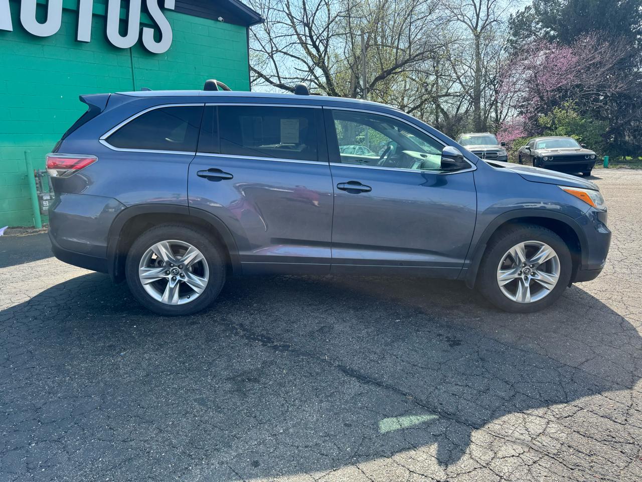 Toyota Highlander AWD 4dr V6 Limited (Natl) 2016