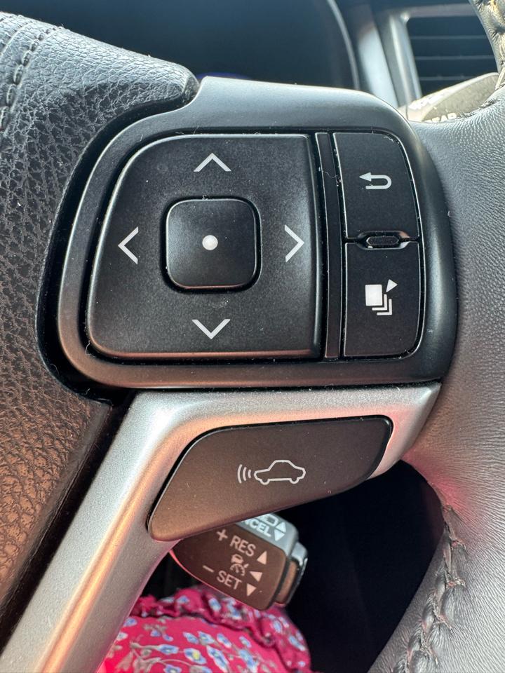 Toyota Highlander AWD 4dr V6 Limited (Natl) 2016