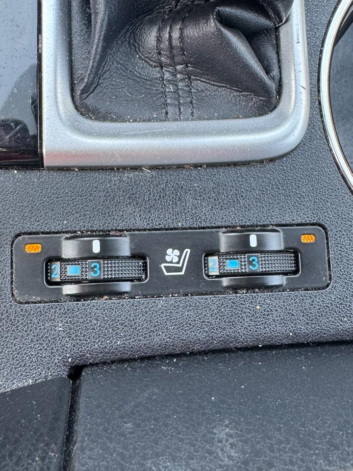 Toyota Highlander AWD 4dr V6 Limited (Natl) 2016