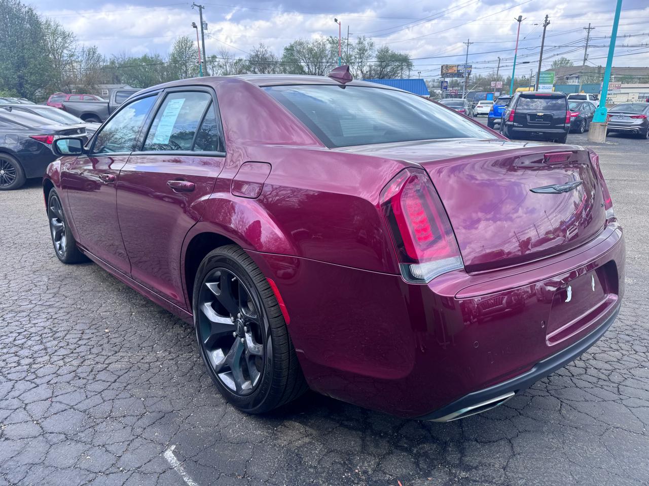 Chrysler 300 Touring L RWD 2022