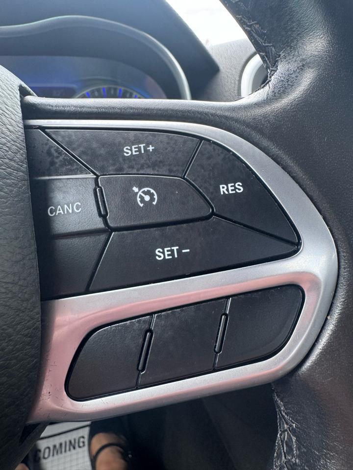 Chrysler 300 Touring L RWD 2022