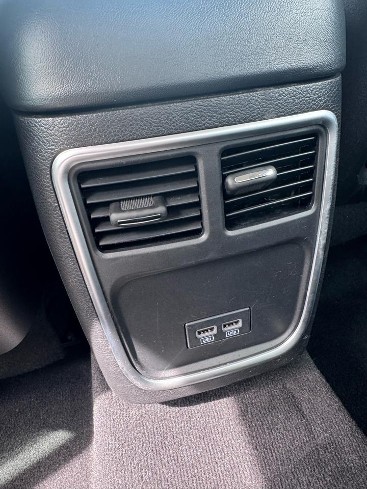 Chrysler 300 Touring L RWD 2022