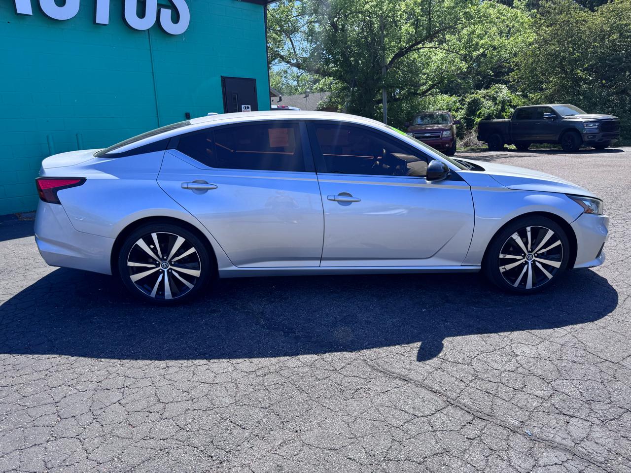 Nissan Altima 2.5 SR Sedan 2020