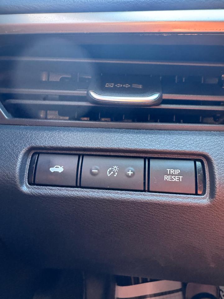 Nissan Altima 2.5 SR Sedan 2020