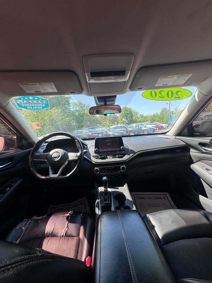 Nissan Altima 2.5 SR Sedan 2020