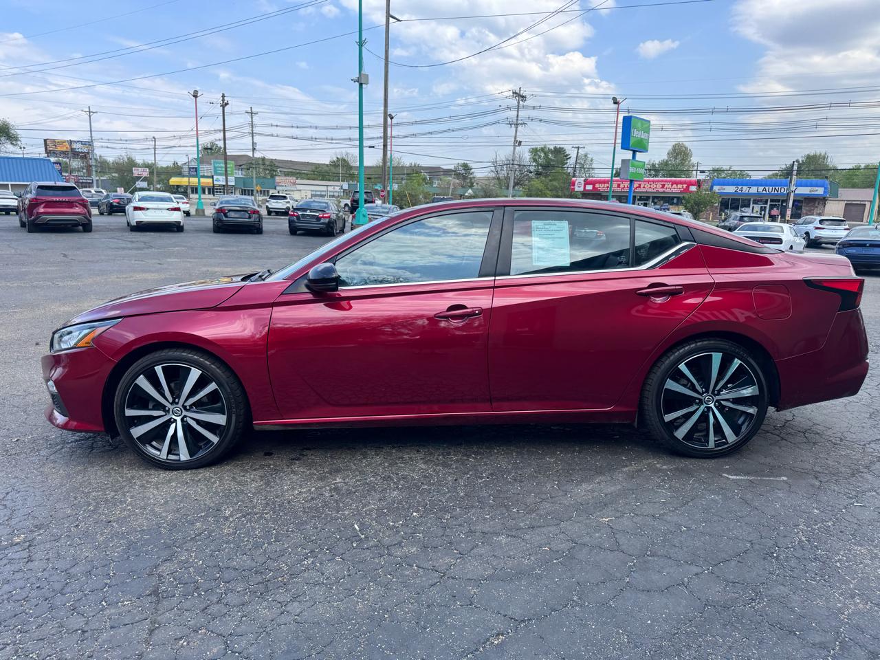 Nissan Altima 2.5 SR Sedan 2020