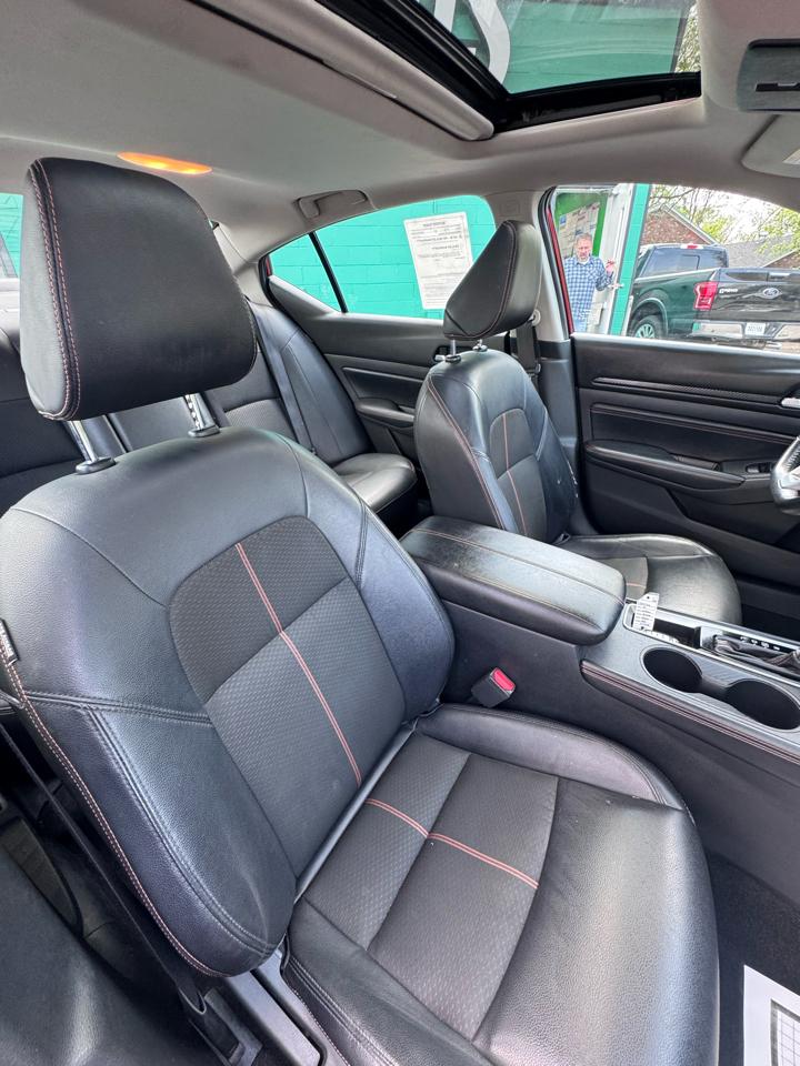 Nissan Altima 2.5 SR Sedan 2020